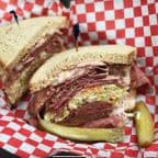 Best Corned Beef Sandwich in Springfield, NJ